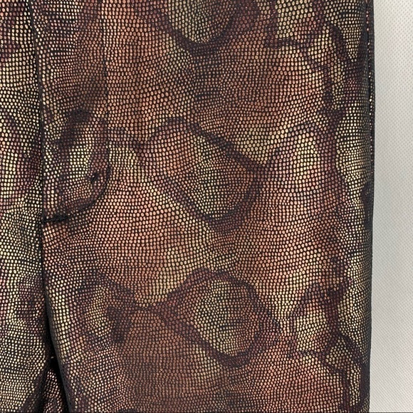 MOTHER Seamless Looker Ankle Pants - Picture 8 of 14